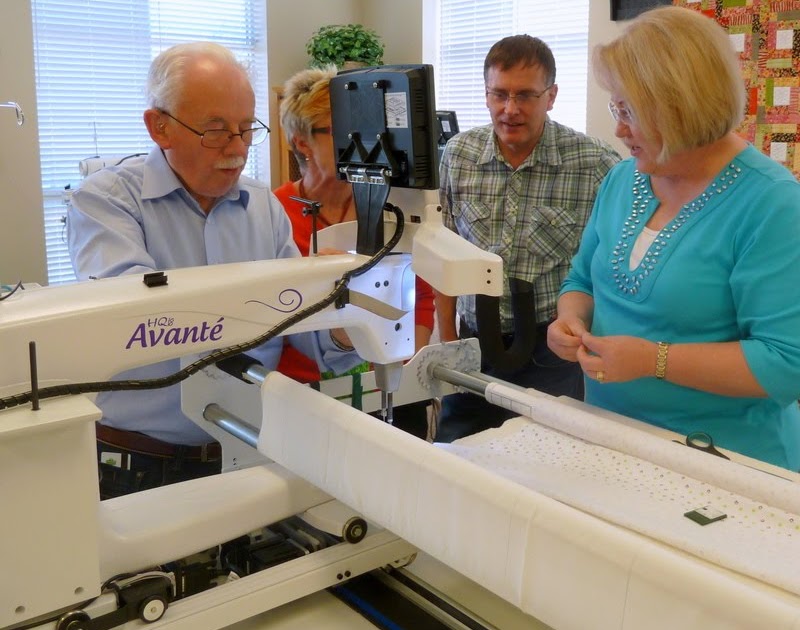 Grace Frame Visit and Training at Handi Quilter