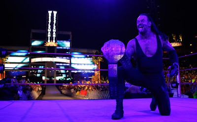 7 mejores Luchas en la historia de Wrestlemania Undertaker+enterrador+gana+campeonato+cinturon+titulo+wrestlemania+24+2008+xxiv