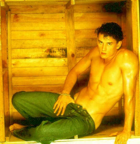 [1235Powerboys_geff_rodriguez_denim.jpg]