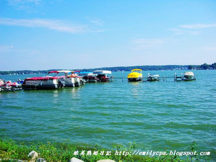 [湖2.jpg]