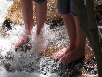 barefoot