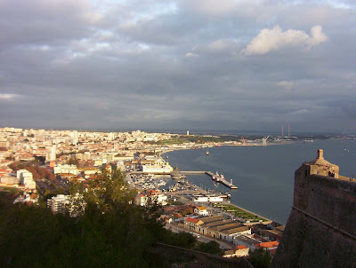 http://3.bp.blogspot.com/_Ewgh6_ncYiQ/SbRUbLgUgFI/AAAAAAAABJE/aZaktz0sUs8/s400/setubal.jpg