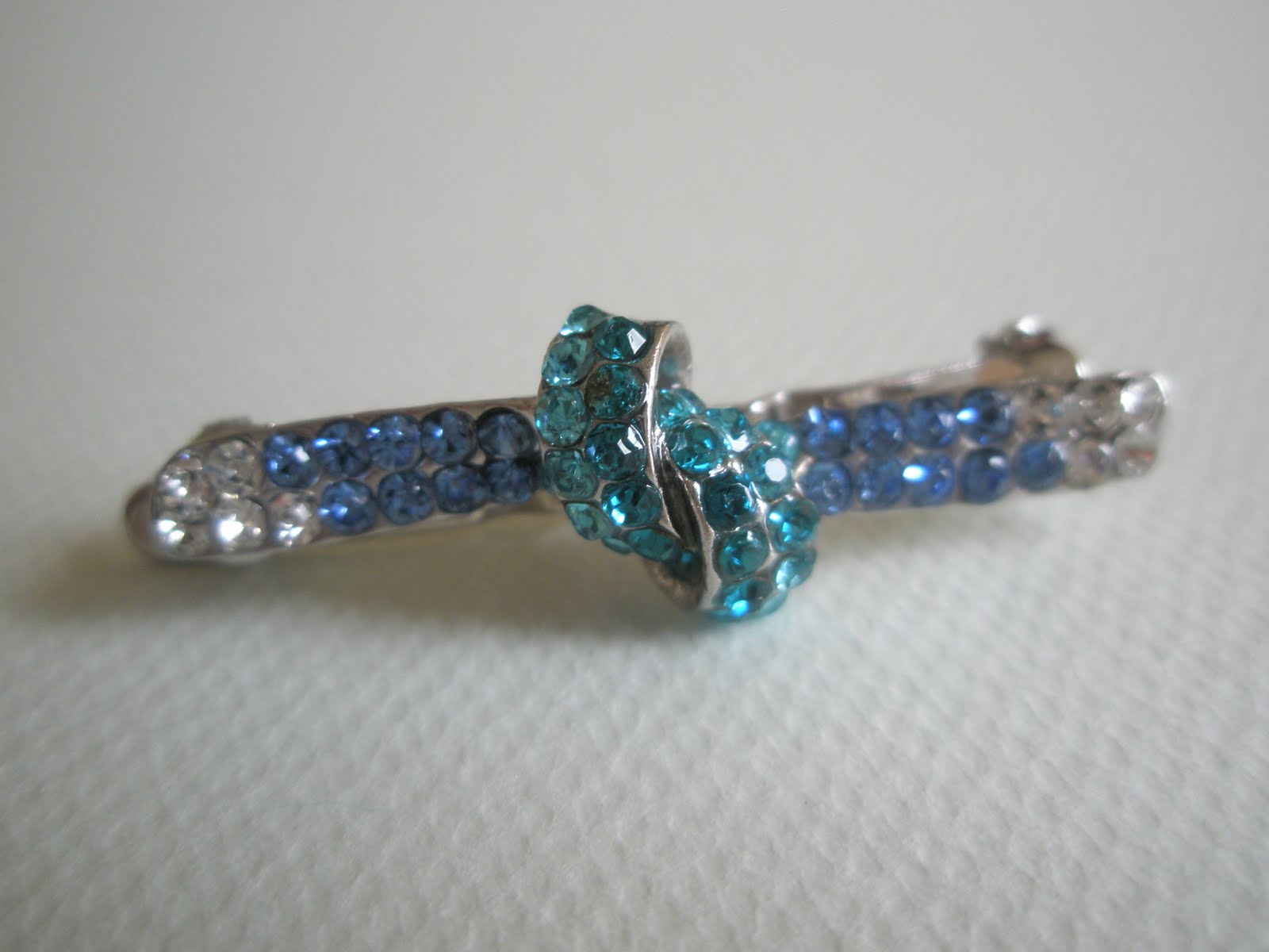 Prettyblingz Hair Clip OC01 SGD6.90