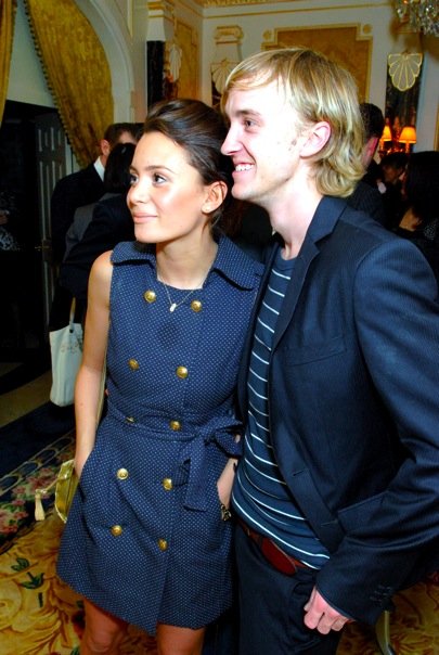 [n511982422_2205522_259667.jpg]