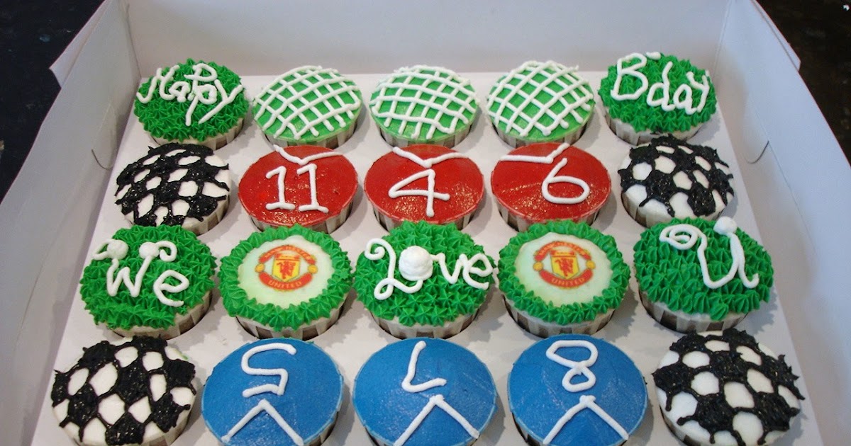 De Starry Cupcakes FOOTBALL THEMED CUPCAKES 3