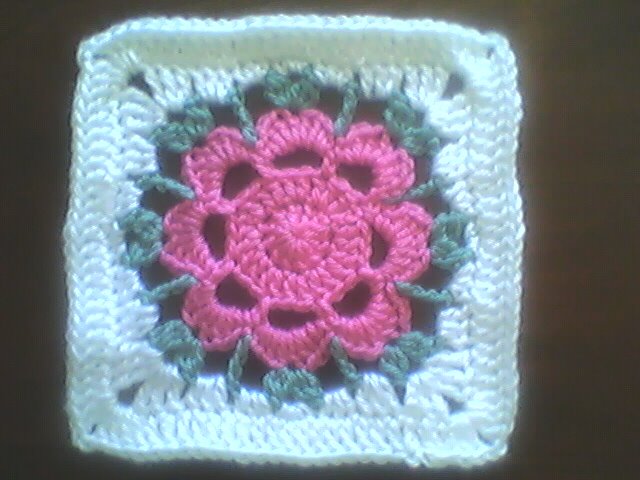 [Crocheted+Square...Spring+Flower.jpg]