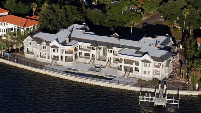 Derek Cheater#39;s new house in derek jeter new house. Derek Cheater#39;s new house in