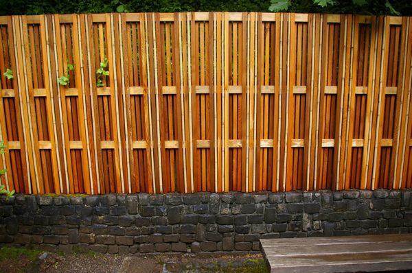 The Grackle: gardens: Fence Inspirations from Portland