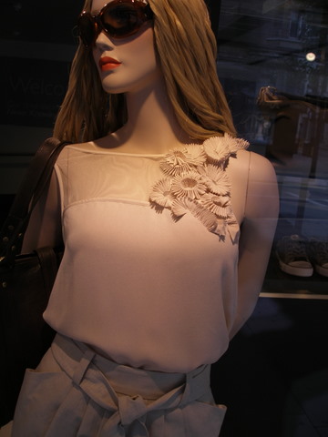 [P1010072.JPG]