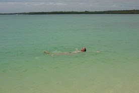 felicidad en las islas galápagos