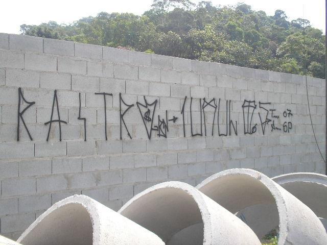 [RASTRO2.jpg]