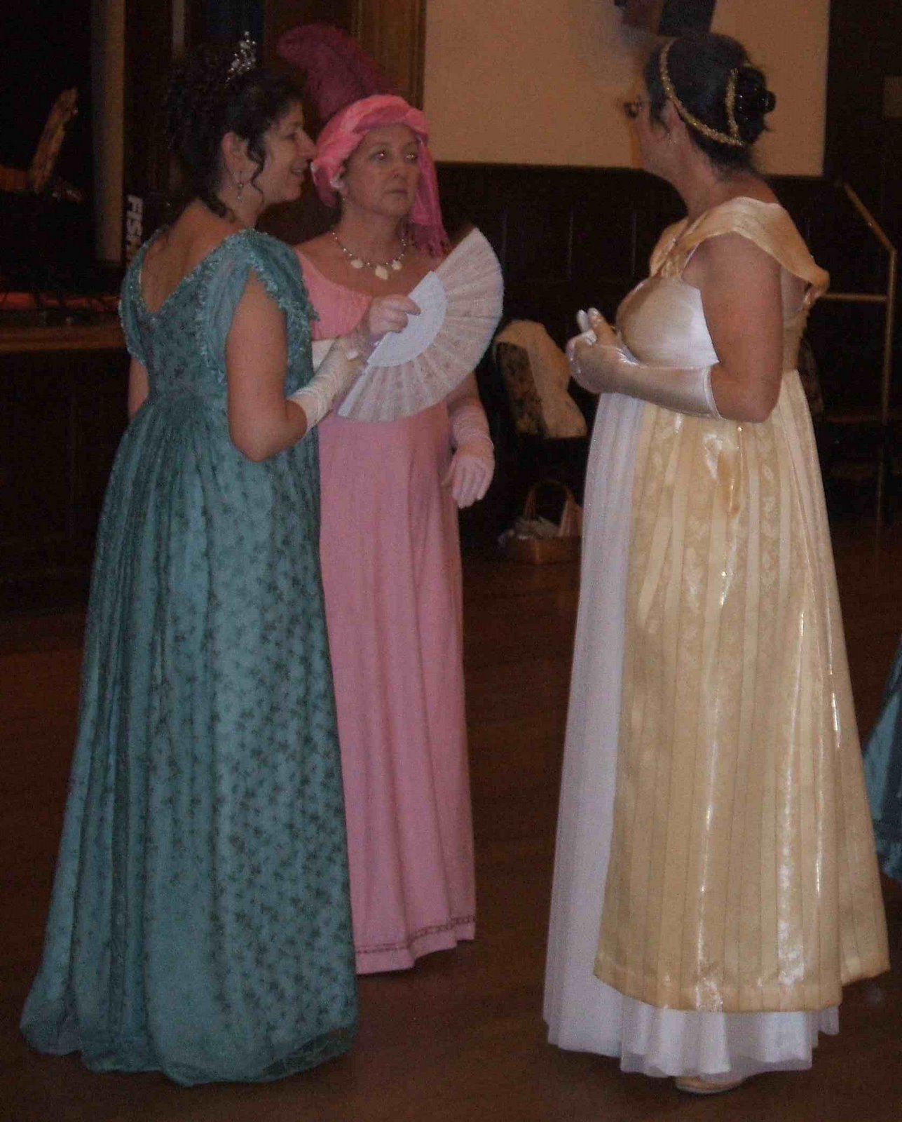 [JA09ThreeLadies.jpg]