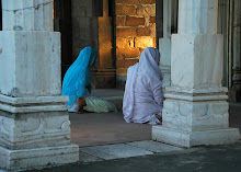 Women in Prayer