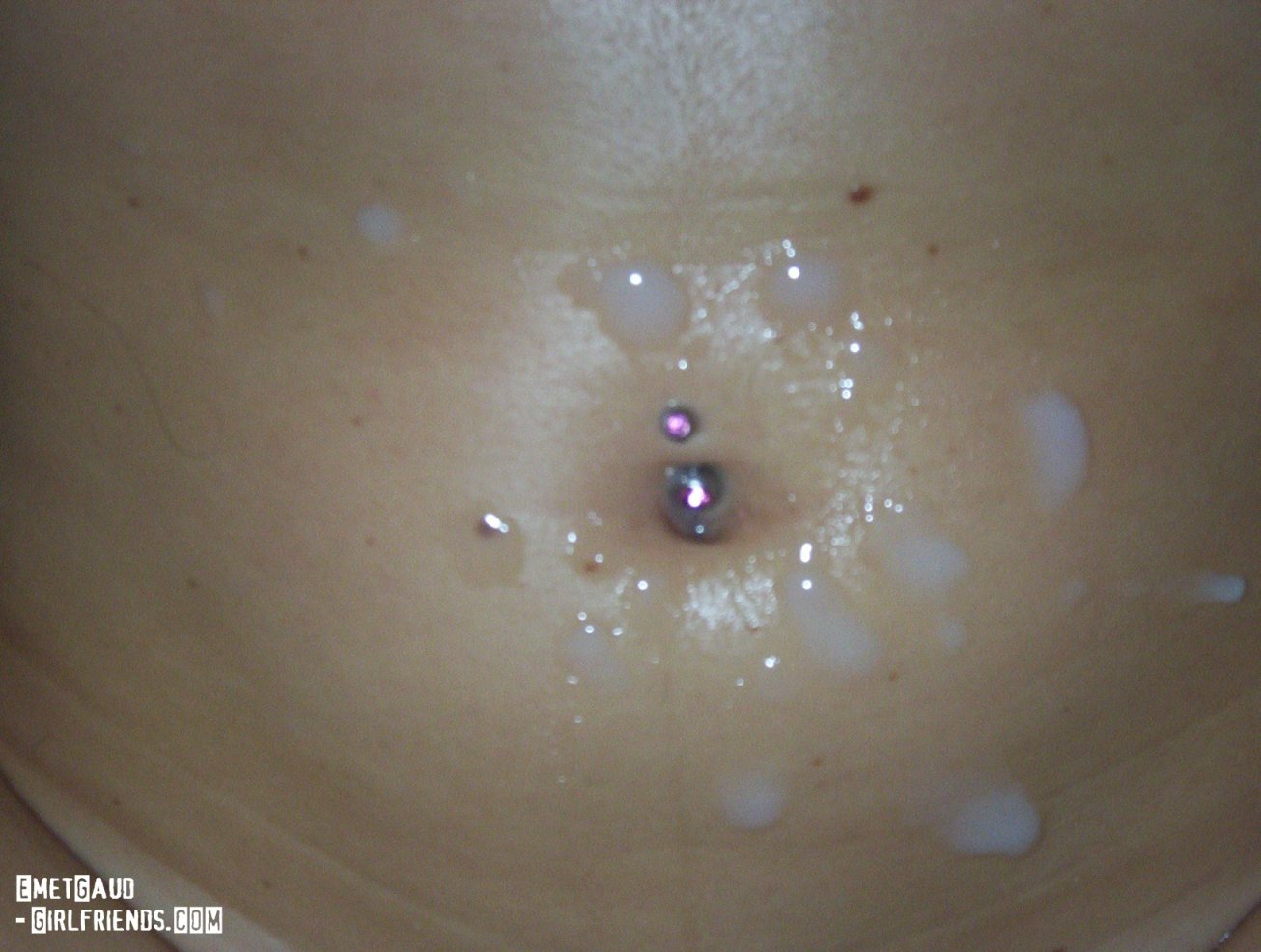 [Blonde+Bitch+(12)-711914.jpg]