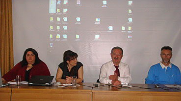 [το-πάνελ.jpg]