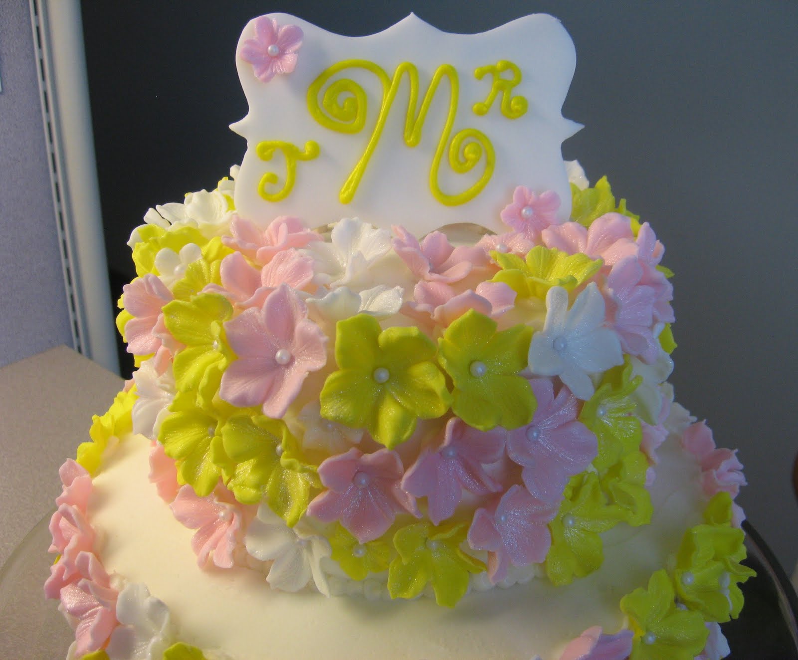 Sweetest Endeavors Wedding Shower Cake