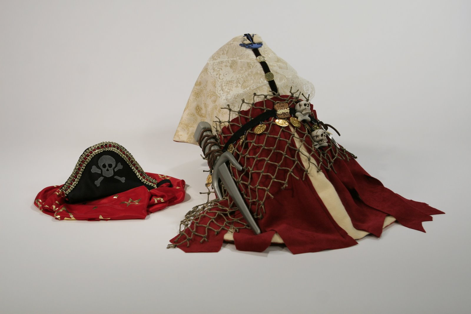 [piratec+costume.JPG]