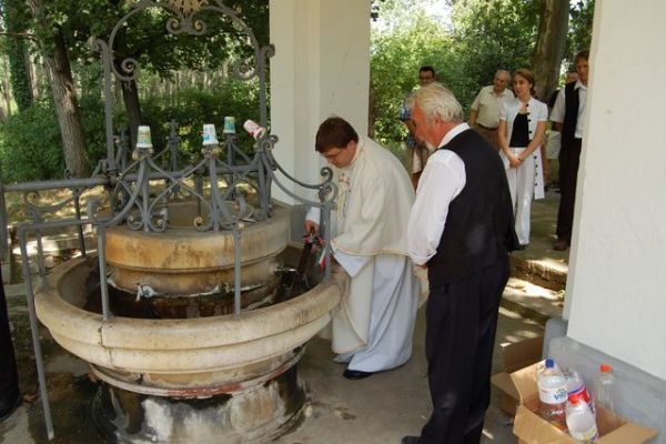 [normal_SzIstvan_kardja_07.JPG]