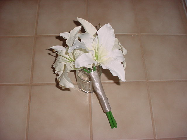 Mother bouquet-White tiger lily