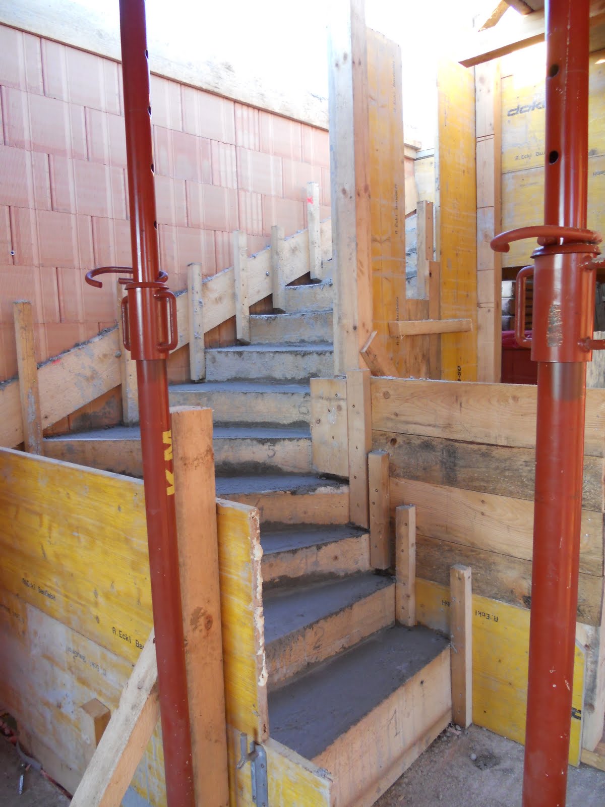 Losert`s Traum vom Haus: Tag 12 EG bekommt eine Decke