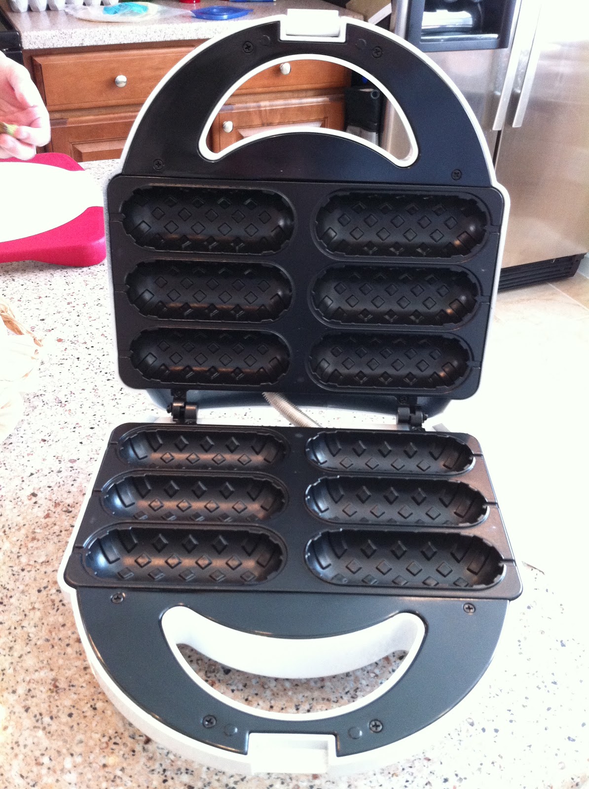 spoonraider Gadgets Corn Dog Maker