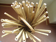 Bambusstäbe als klassisches Material in der Eutonie