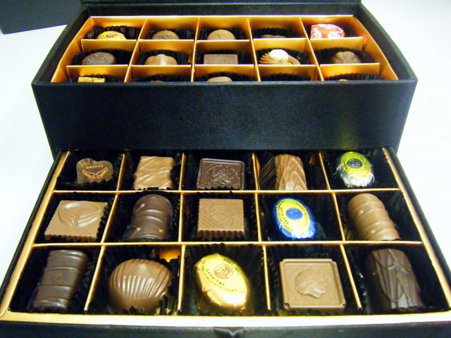 [Leonidas+Box+Set+2.JPG]