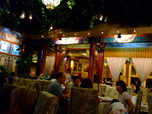 [Inside+Xi+He+Ya+Ju.JPG]