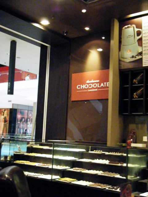 [Inside+Theobroma+Chocolate+Lounge.JPG]