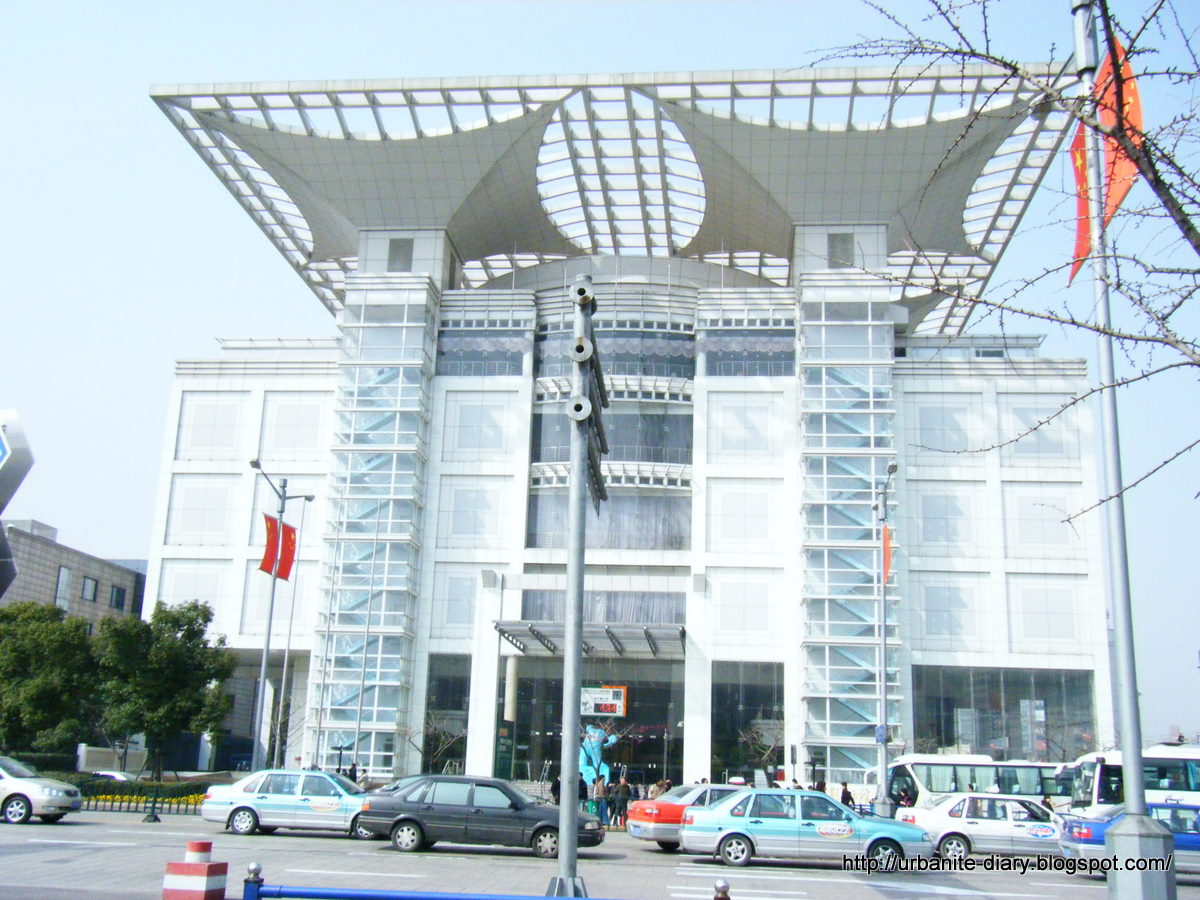 [Shanghai+Municipal+Hall.JPG]