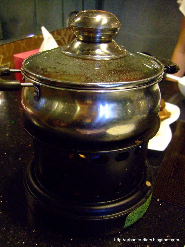 [Steamboat+pot.JPG]