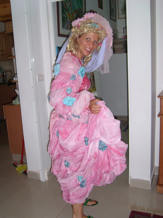 costume poupée