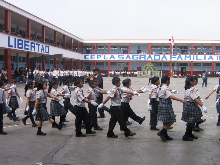 [colegio.jpg]