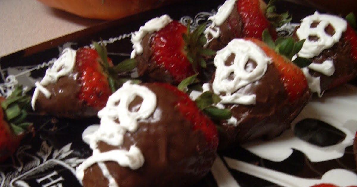 Vanilla Rocks Scary Halloween Chocolate Covered Strawberries