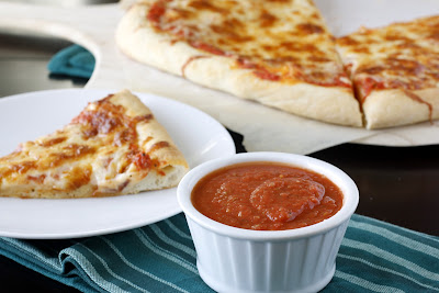 Quick and Easy Homemade Pizza Sauce