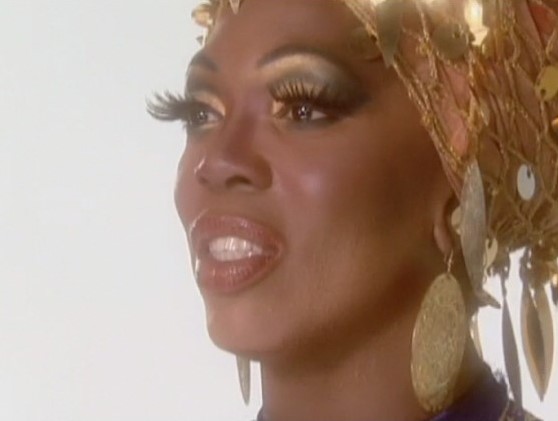 [RPDR_Episode4_22.jpg]