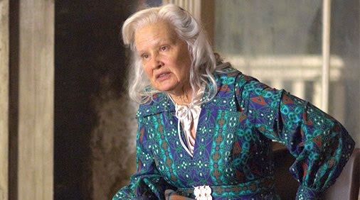 [Grey+Gardens+Movie+HBO+2.jpg]