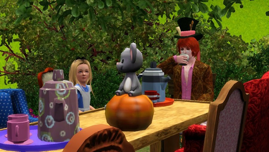 [MTS2_Anubis360_1068507_MadHatterHat_Alice.jpg]