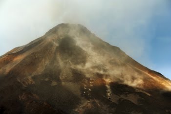 Um dos Vulcões mais activos da Costa Rica.
