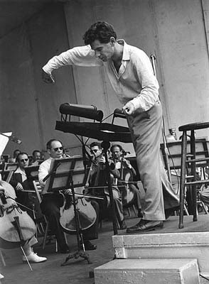 Leonard Bernstein Conducting
