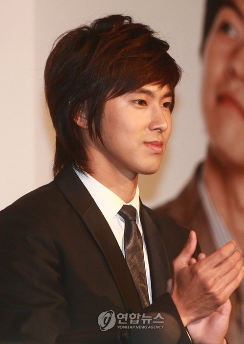 [PYH2009090207770001300_P2.jpg]