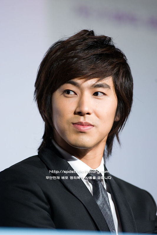 [6afcddd2692c882b3af3cf11.jpg]