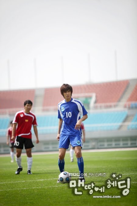 [53113999200909091522342785438180207_002.jpg]