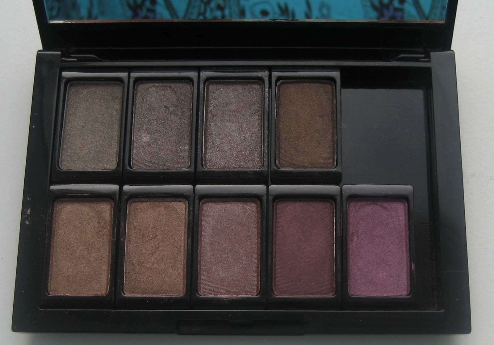 Best Things in Beauty : Artdeco eyeshadows