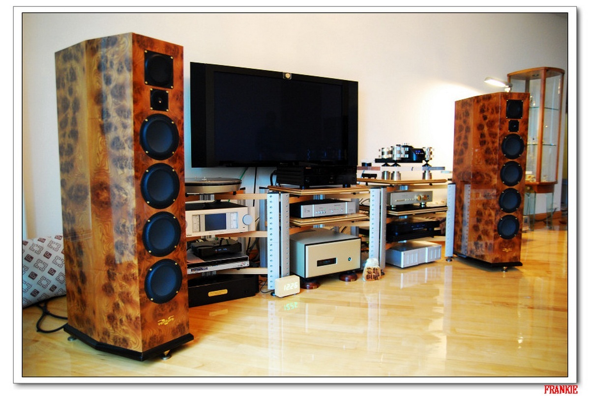 Wizard HighEnd Audio Blog A system with FM Acoustics and Venture speakers
