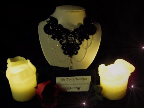 Victorian key and locket choker - A small glimpse into The Faery Boutique's handmade chokers...