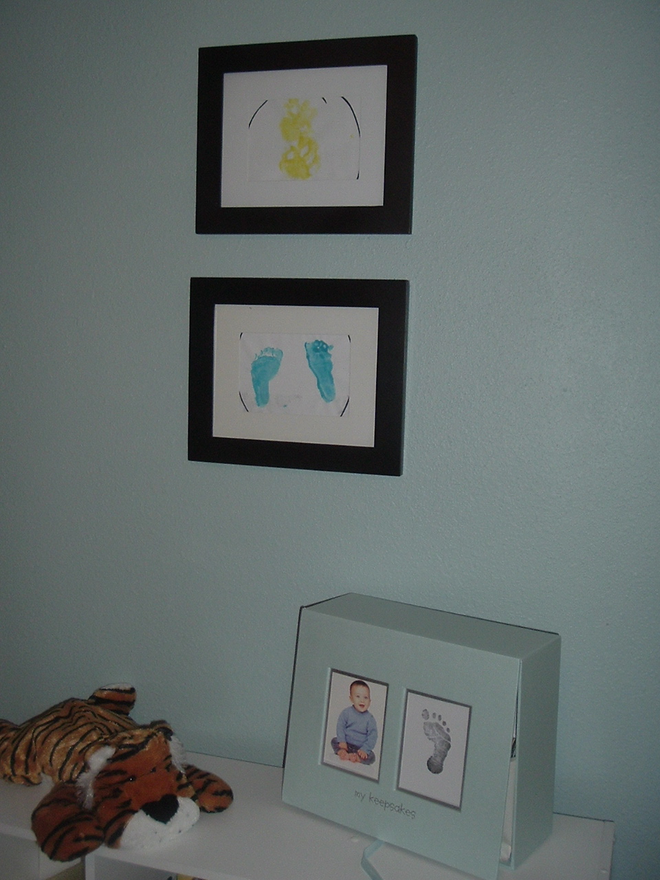 Adventures In Creating Quick and Easy Way to Hang Pictures