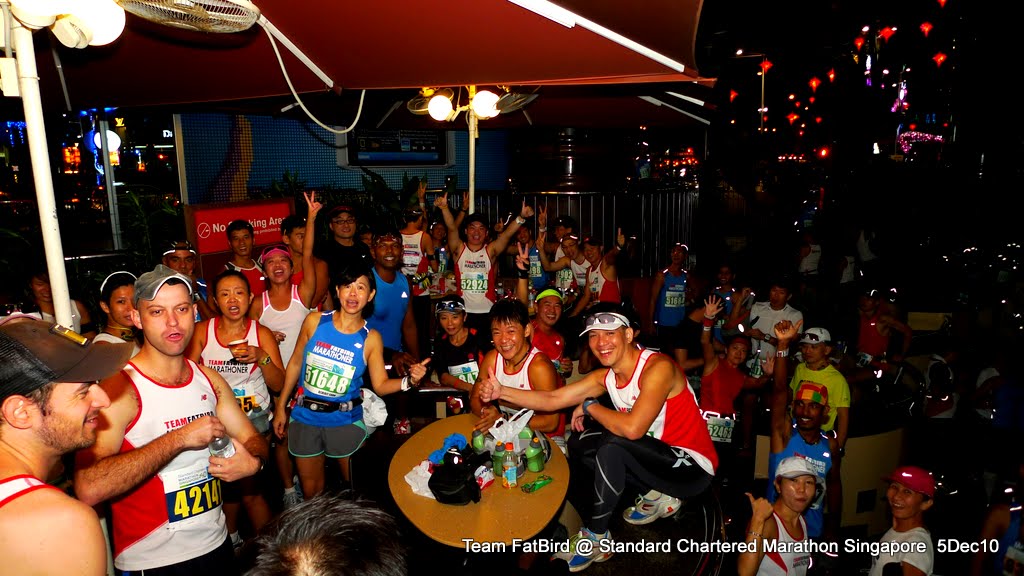 Team FatBird: Sunbirds @ Standard Chartered Marathon Singapore 2010
