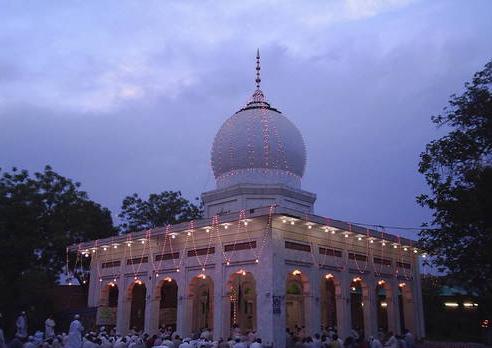 Pakistan Dargah