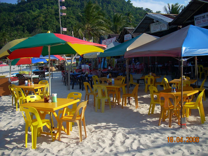 beach pub perhentian kecil
